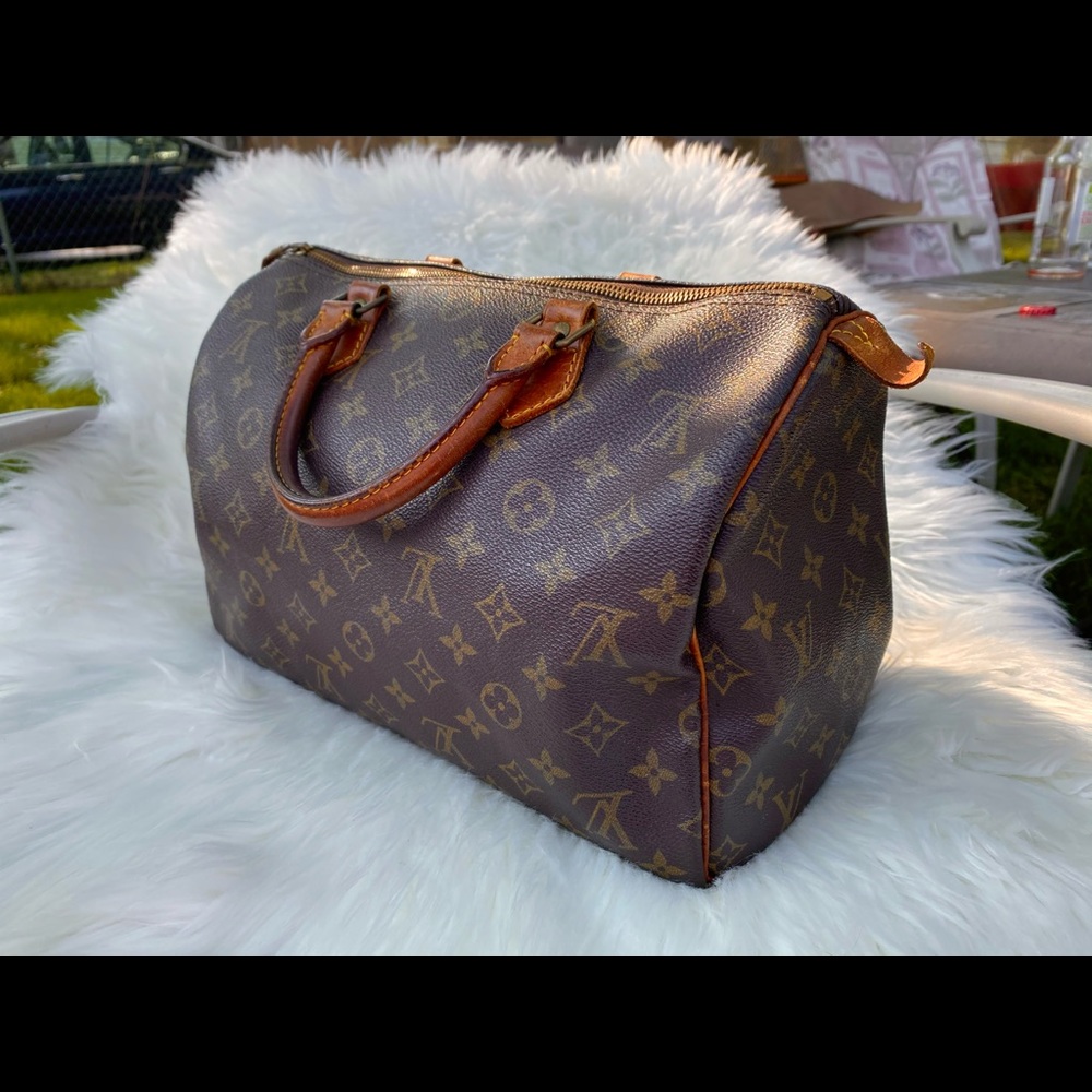 Louis Vuitton Speedy 30